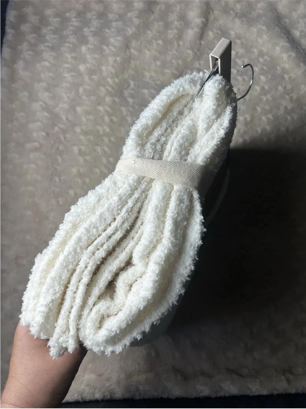 Bearpaw Kids Baby Blanket Cream Off White Chenille Soft Sweater Knit Ribbed